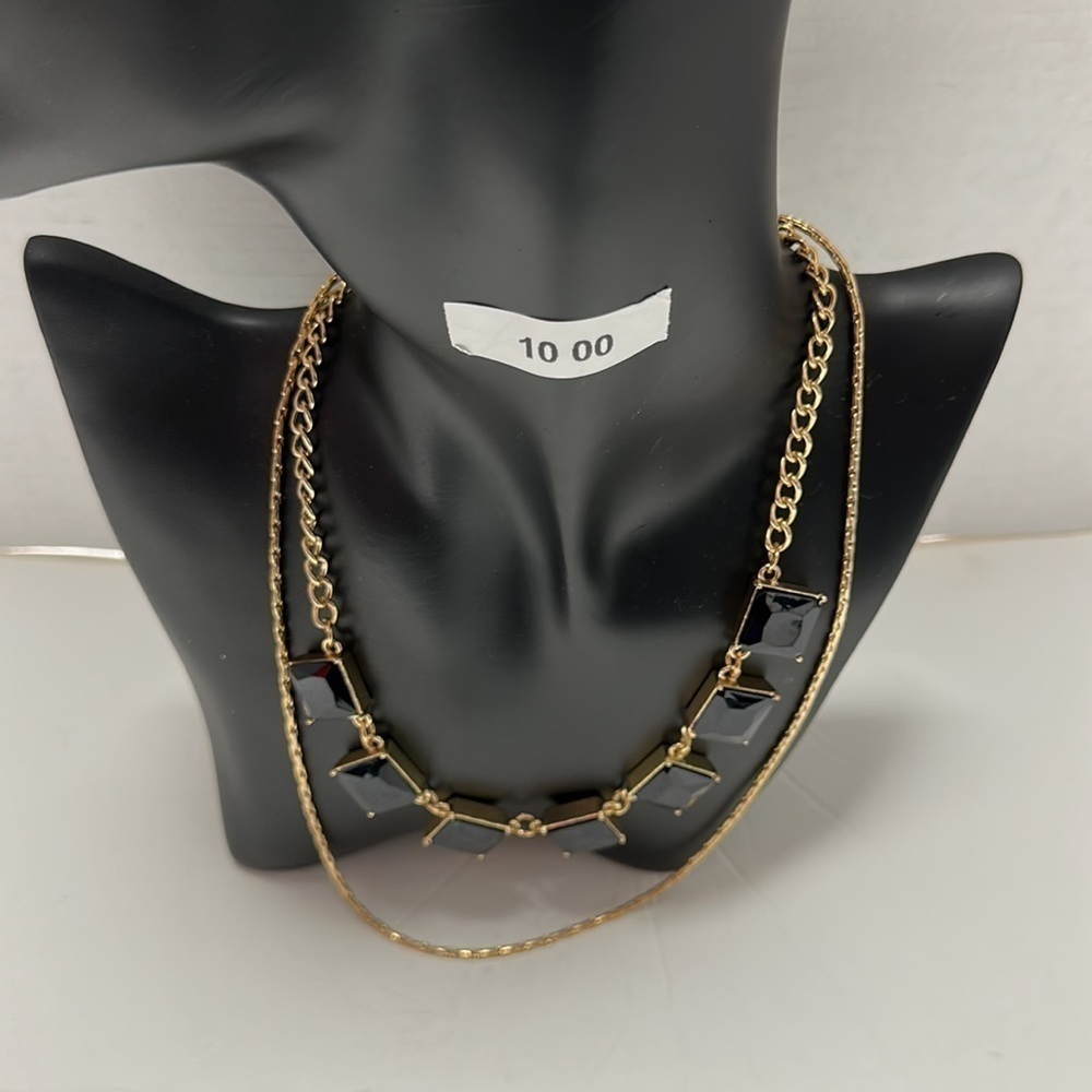 Black Necklace NEW - Picture 3 of 4